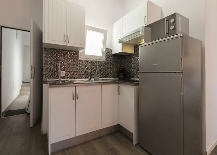 Zona Hospital Apartment *